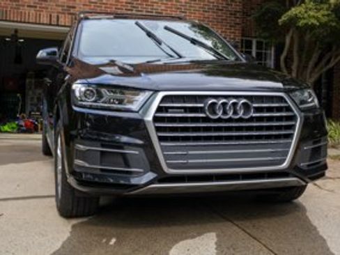 Used 2019 Audi Q7 2.0T Premium w/ Convenience Package image 4