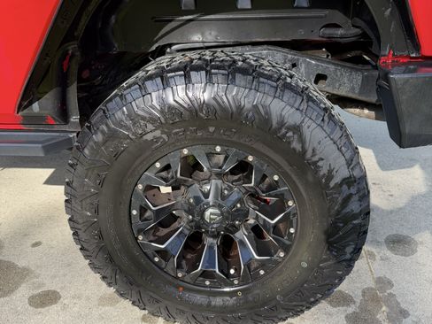 Used 2011 Jeep Wrangler Sport AWD/4WD image 6