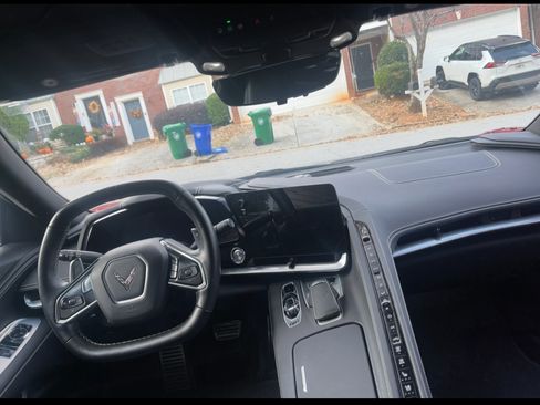 Used 2021 Chevrolet Corvette Stingray Preferred Cpe w/ 2LT image 14