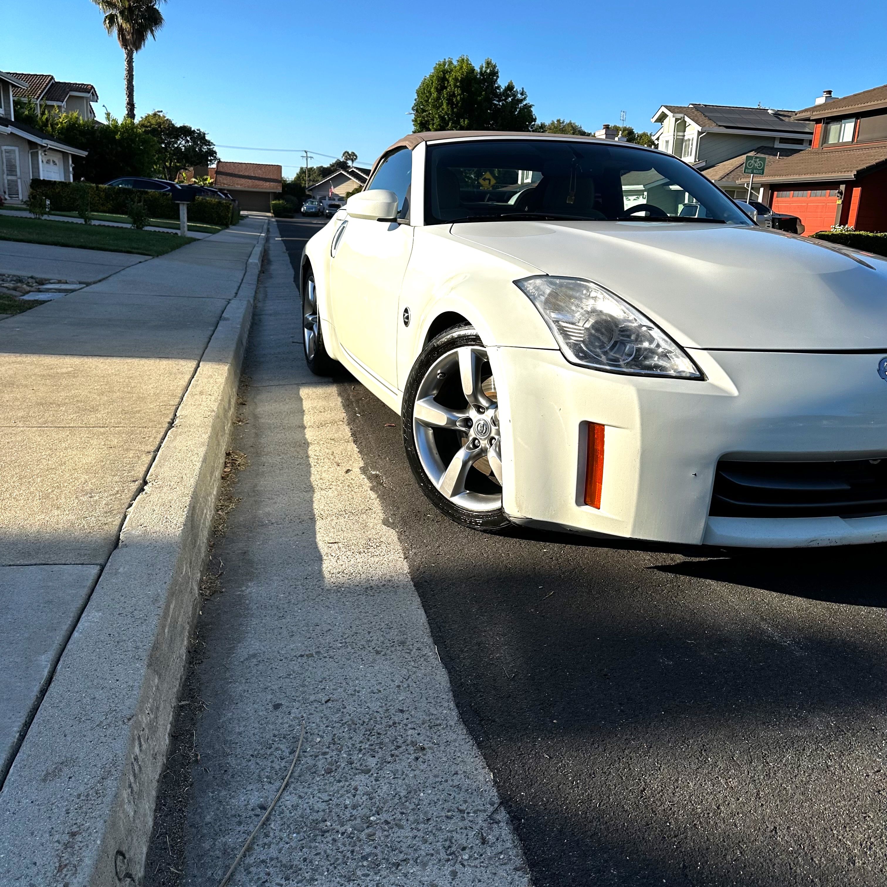 Used 2007 Nissan 350Z Touring RWD image 5