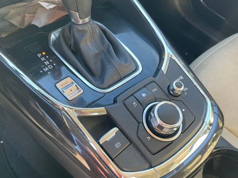 Used 2016 MAZDA CX-9 Touring image 11