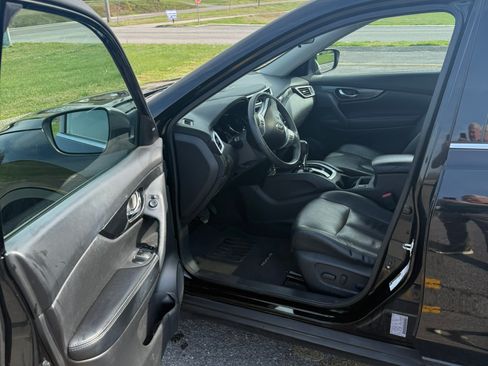 Used 2015 Nissan Rogue SL w/ SL Premium Package image 9