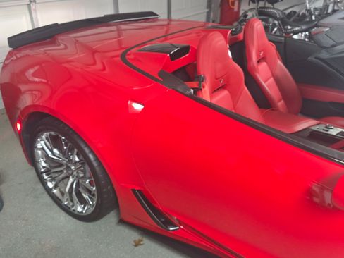 Used 2017 Chevrolet Corvette Z06 image 1