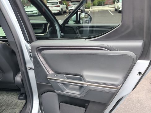 Used 2025 Rivian R1T Adventure image 23