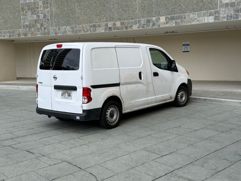 Used 2018 Nissan NV200 S w/ Cruise Control Package FWD image 10
