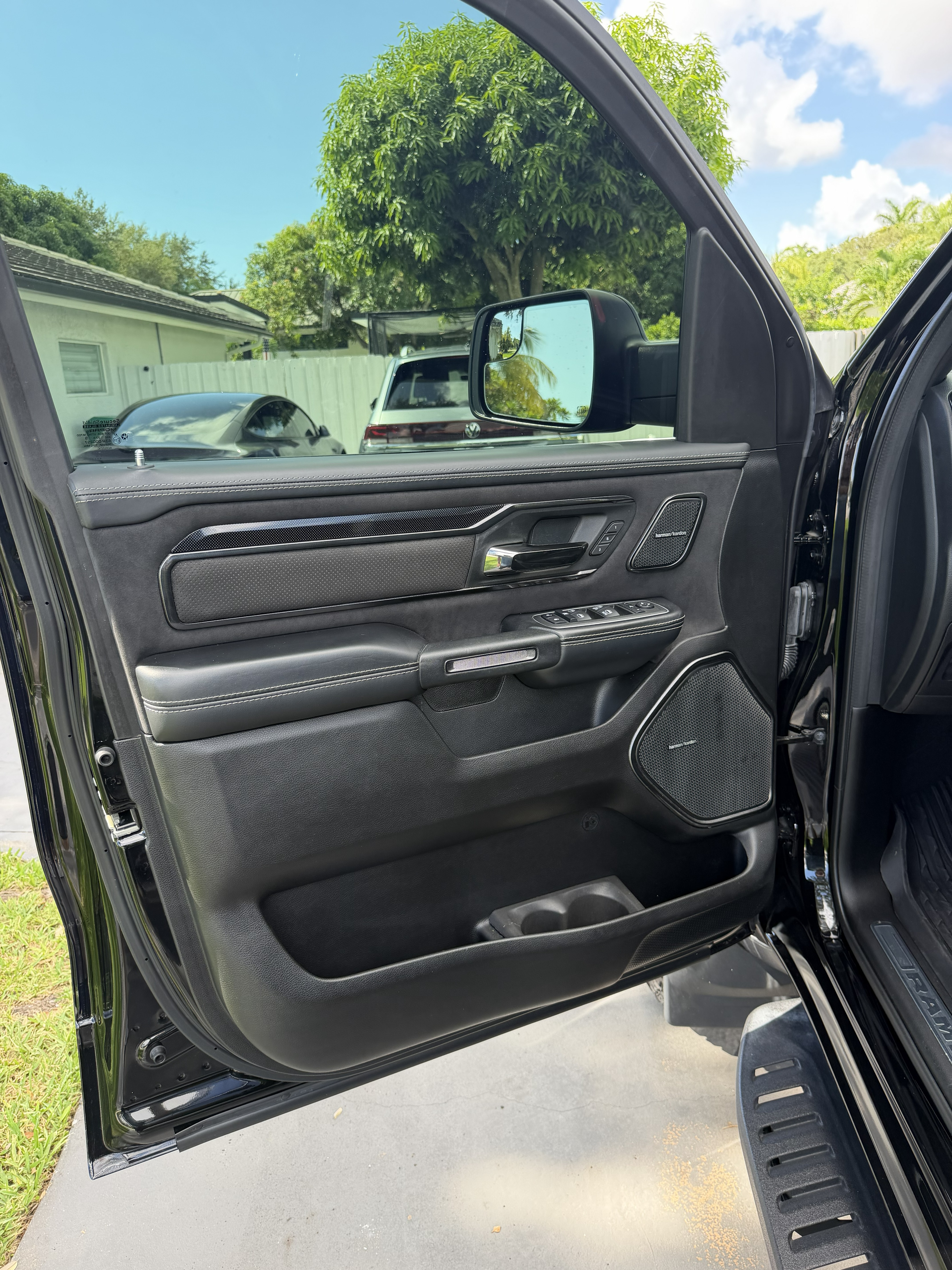 Used 2022 RAM 1500 TRX w/ TRX Level 2 Equipment Group AWD/4WD image 18