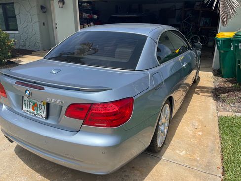 Used 2013 BMW 328i Convertible RWD image 10