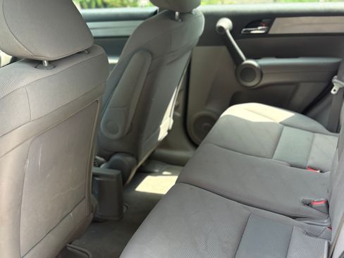 Used 2010 Honda CR-V LX image 8