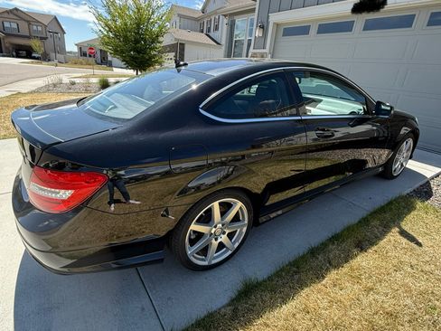 Used 2015 Mercedes-Benz C 250 Coupe image 4