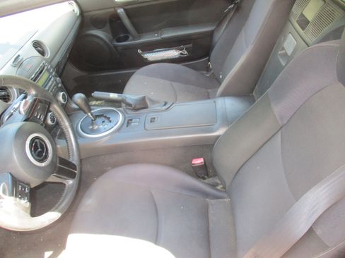 Used 2009 MAZDA MX-5 Miata Sport RWD image 8