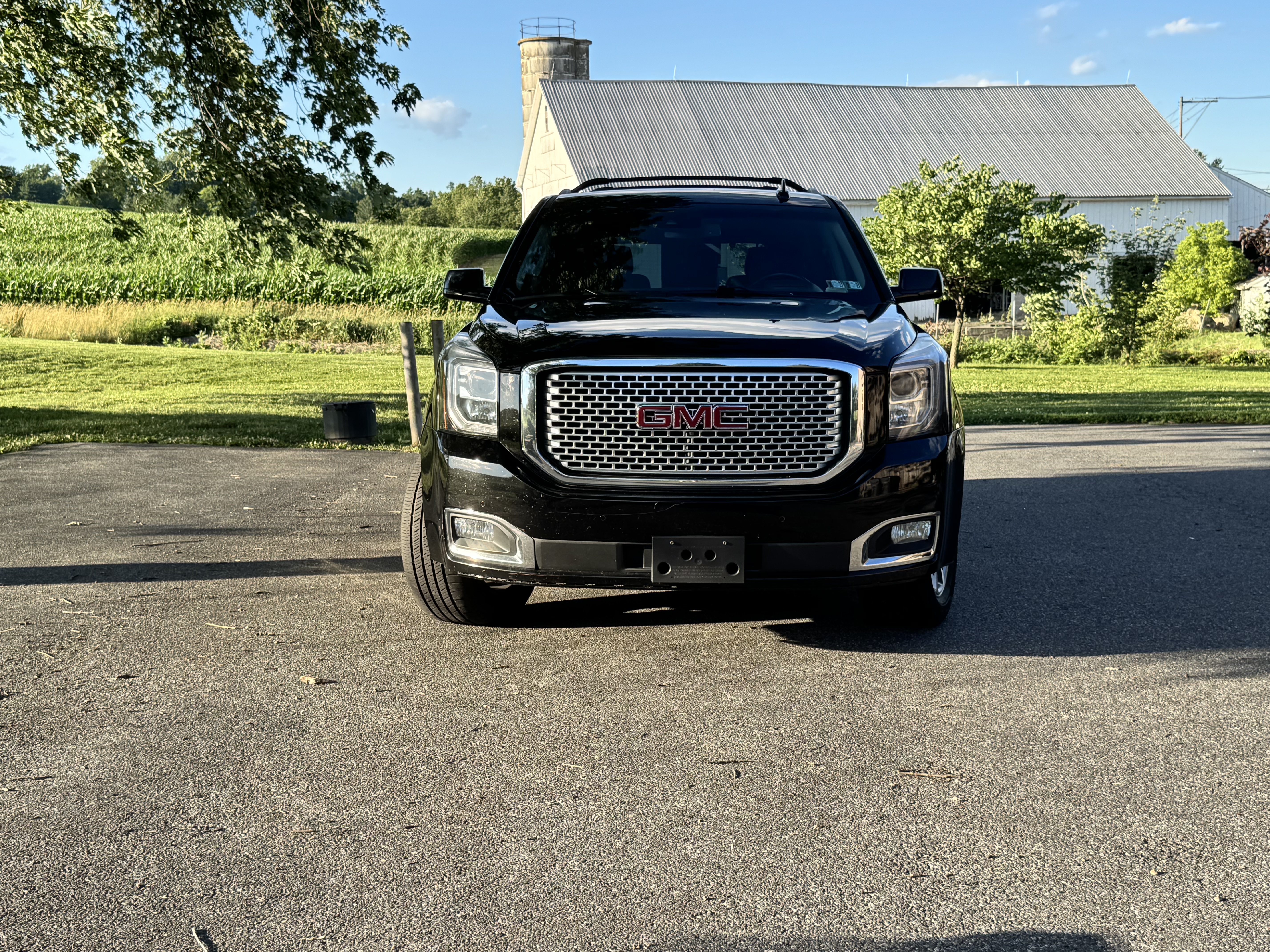 Used 2017 GMC Yukon Denali AWD/4WD image 13
