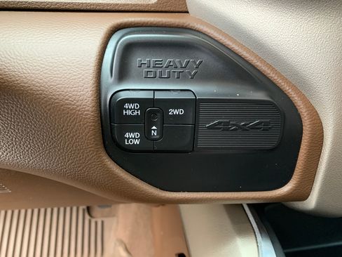 Used 2021 RAM 3500 Laramie AWD/4WD image 6