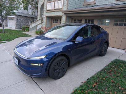 Used 2026 Tesla Model Y Long Range