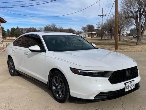 Used 2024 Honda Accord EX-L image 4