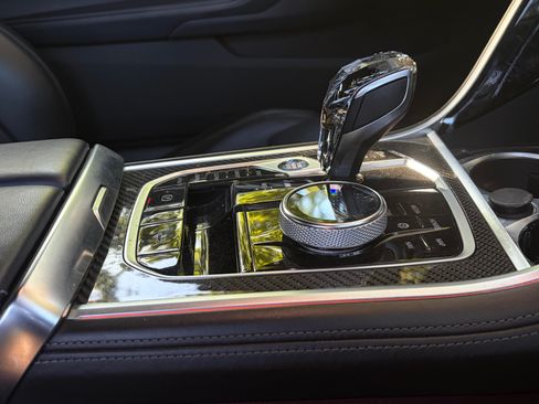 Used 2021 BMW M850i xDrive Convertible AWD/4WD image 16