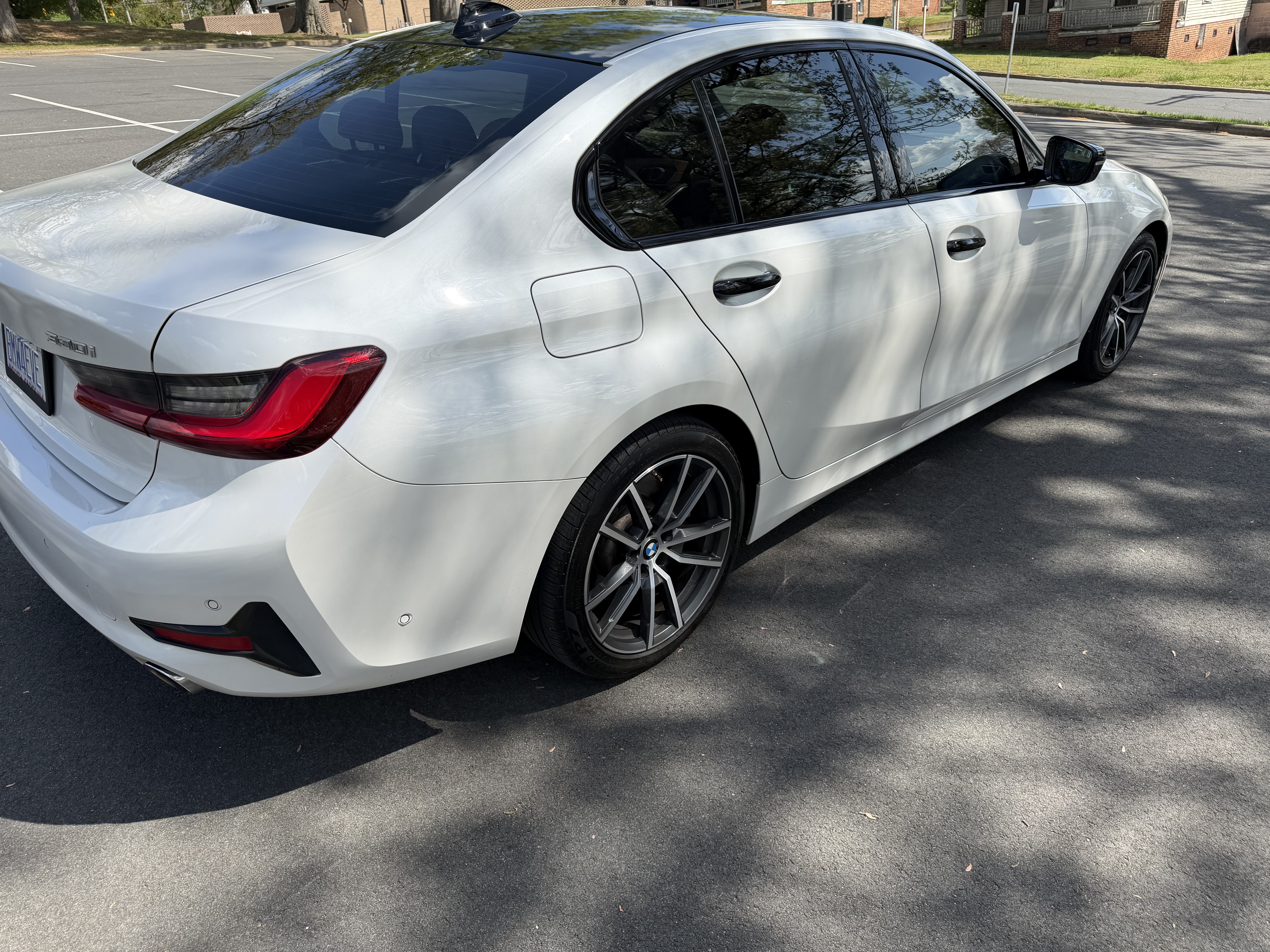 Used 2020 BMW 330i Sedan RWD image 2