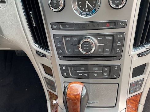 Used 2008 Cadillac CTS 3.6 w/ Luxury Level Two Package image 21