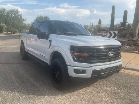 Used 2025 Ford F150 XLT w/ Equipment Group 302A MID AWD/4WD image 4