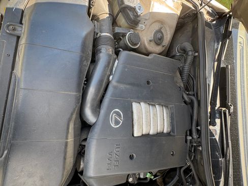 Used 1999 Lexus LS 400 image 12