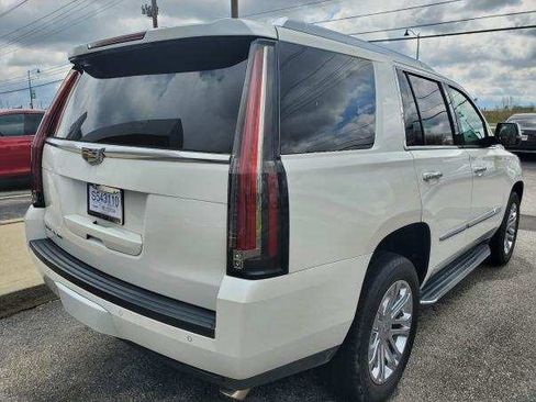 Used 2016 Cadillac Escalade 4WD image 12