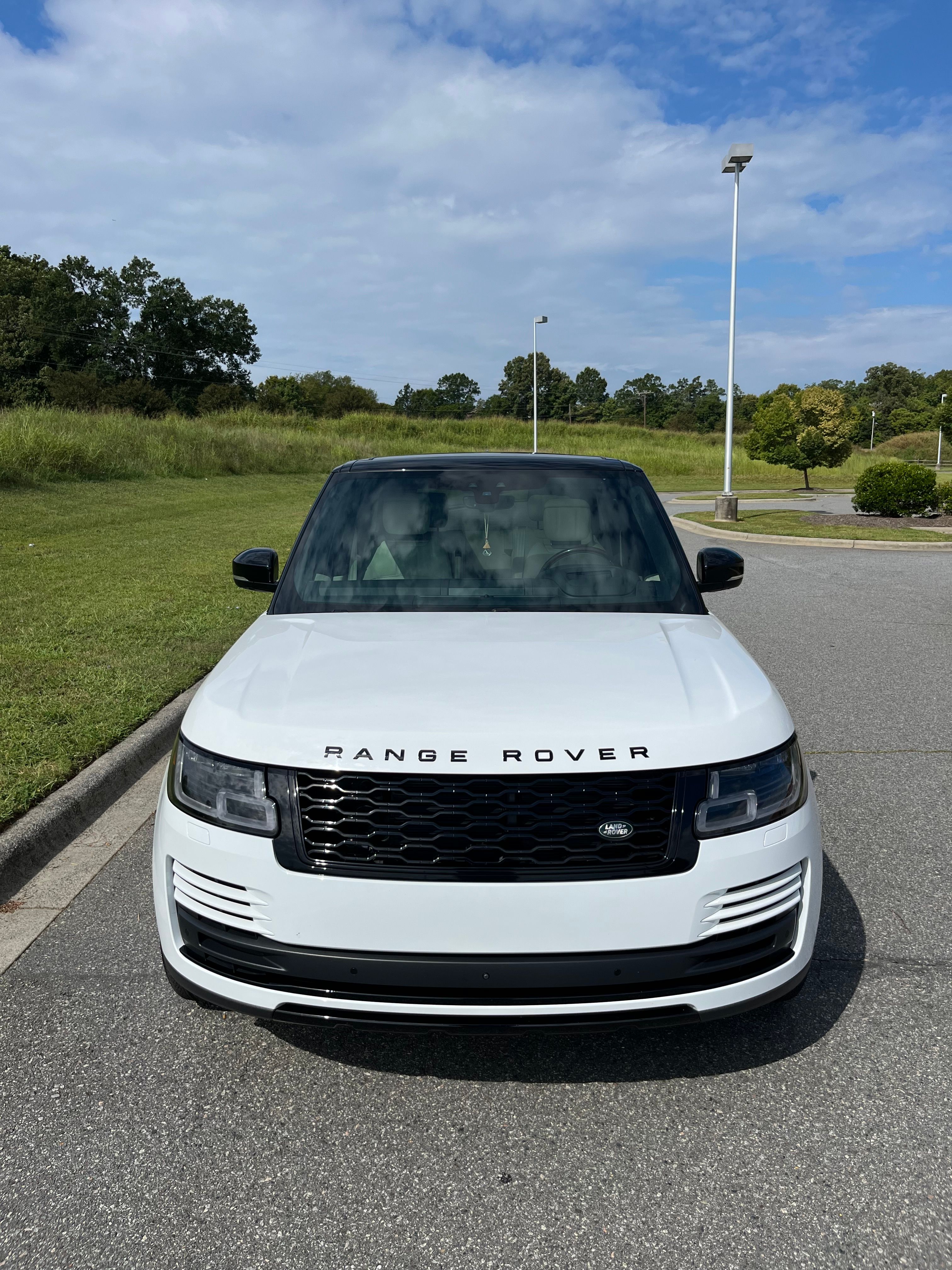 Used 2021 Land Rover Range Rover P525 Westminster Edition AWD/4WD image 14
