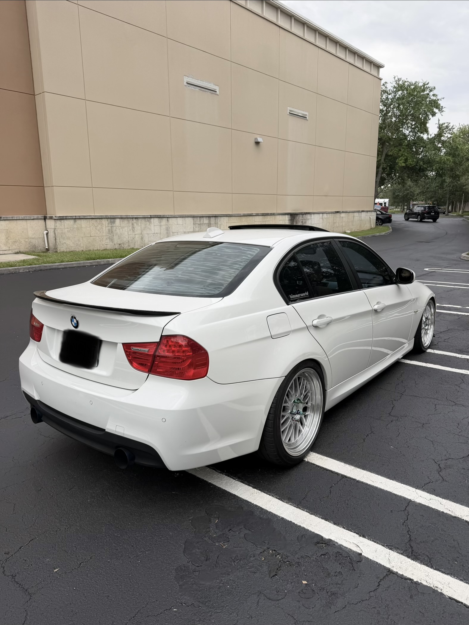 Used 2010 BMW 335i Sedan RWD image 9