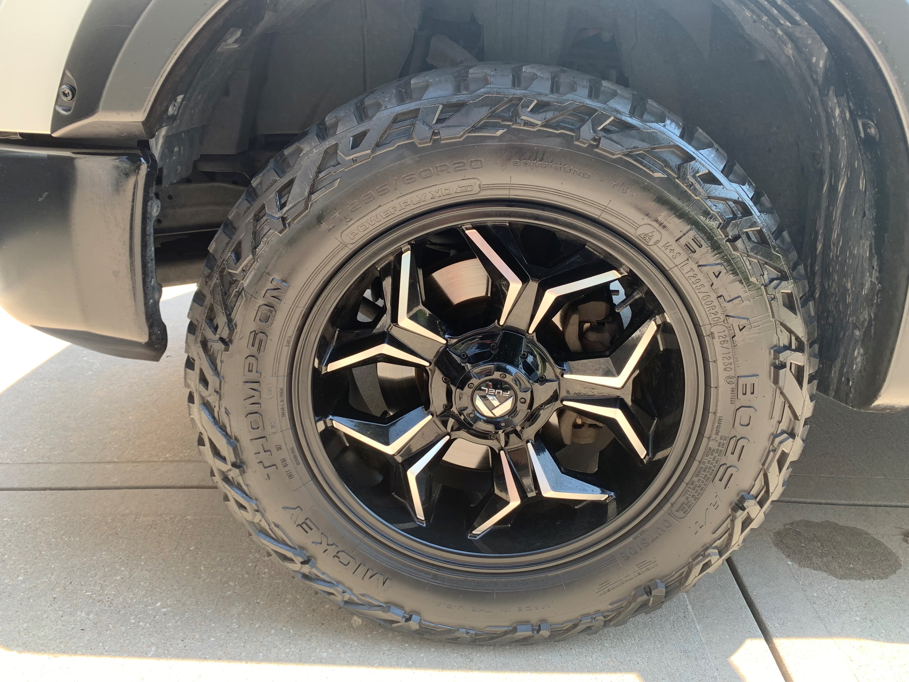 Used 2019 Nissan Titan S w/ S Utility Package AWD/4WD image 9