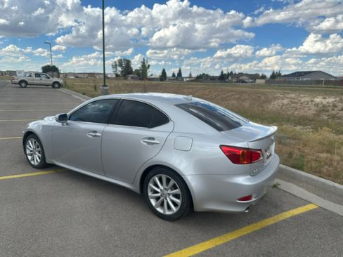 Used 2010 Lexus IS 250 w/ Premium Pkg Value Edition RWD image 12