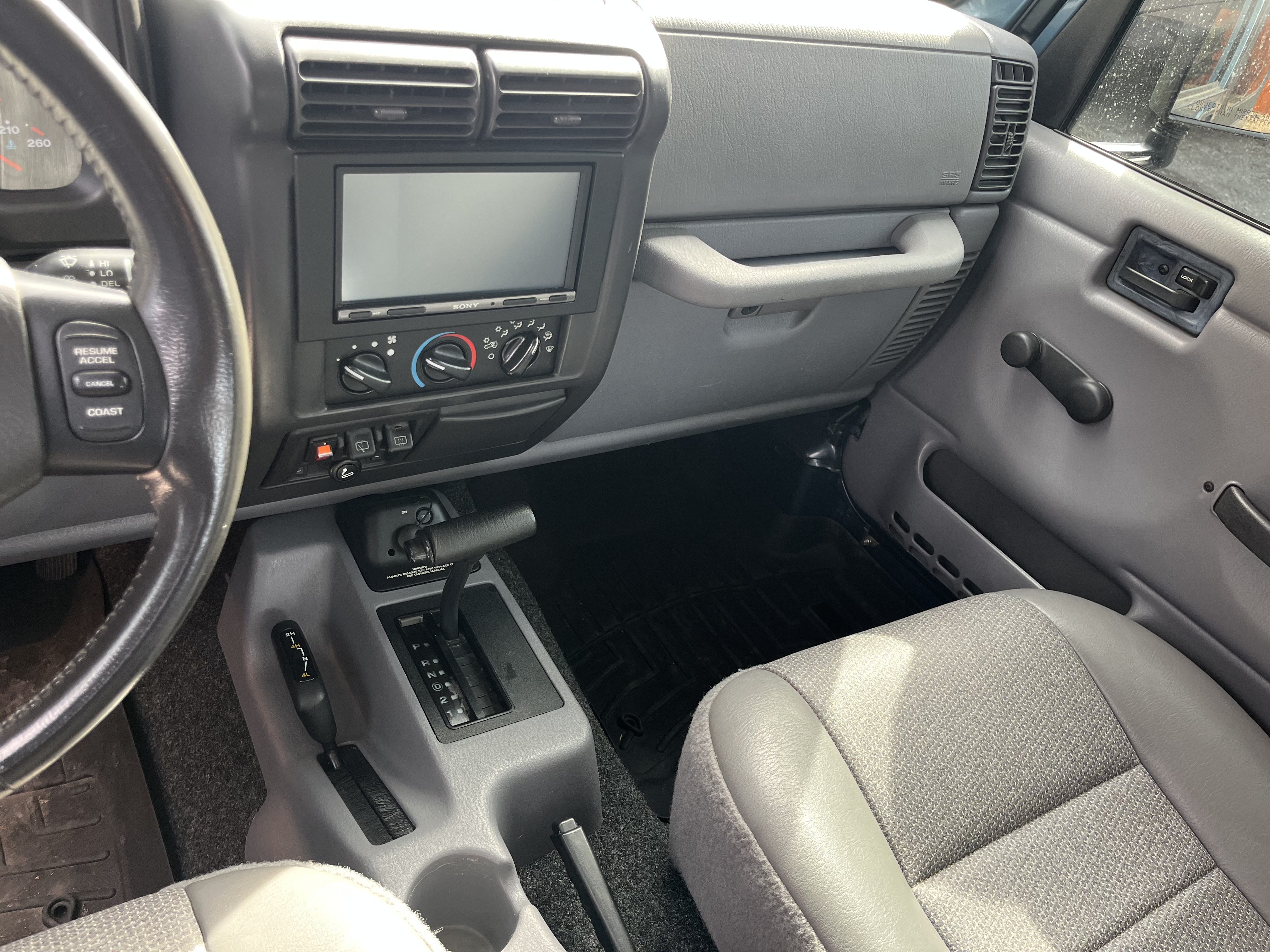Used 1998 Jeep Wrangler Sport AWD/4WD image 11