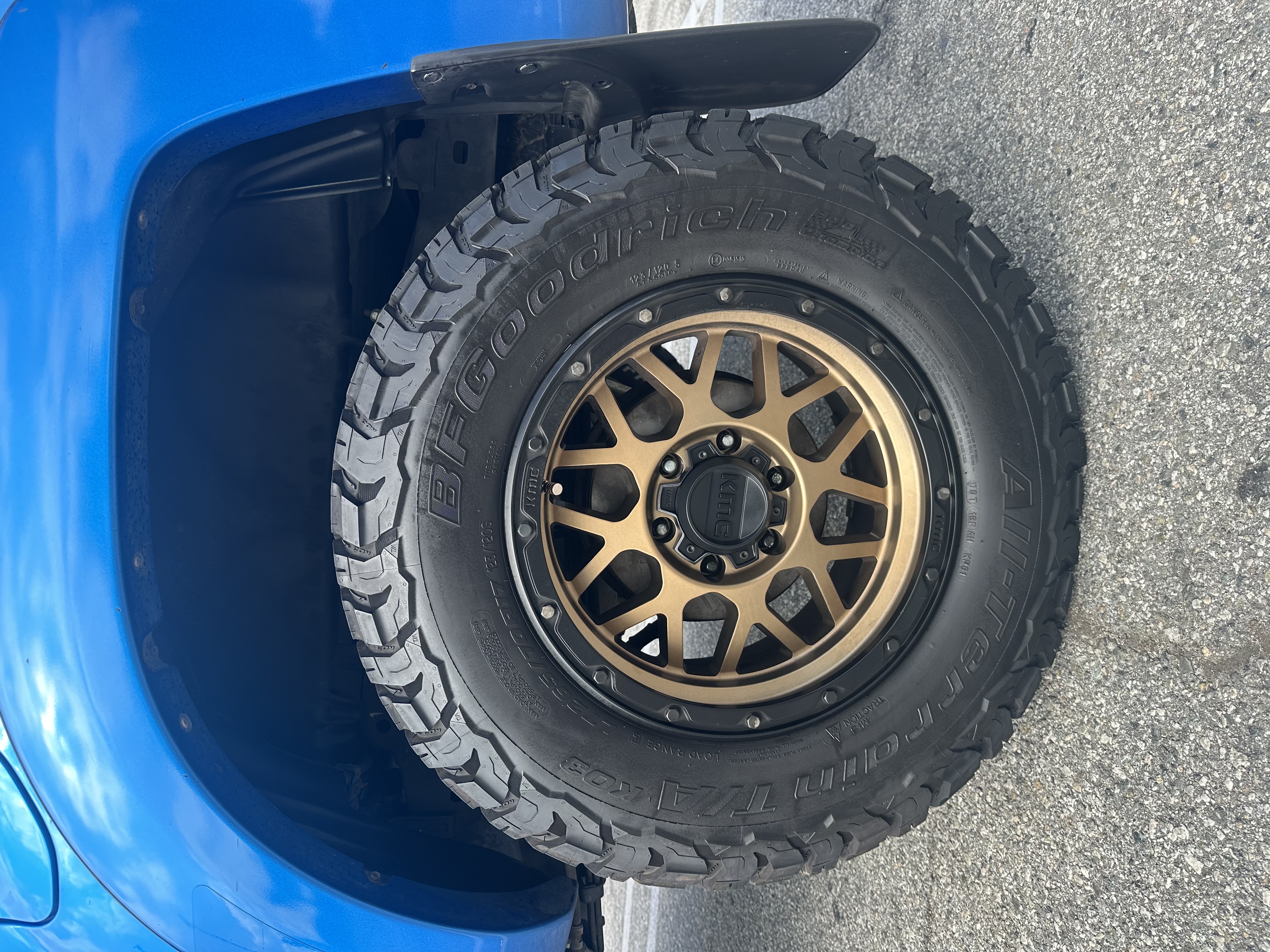 Used 2007 Toyota Tacoma PreRunner w/ TRD Sport Pkg #1 RWD image 12