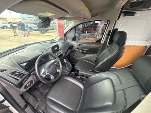 Used 2020 Ford Transit Connect XL FWD image 5