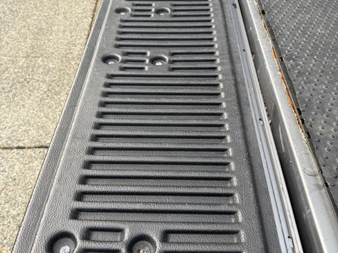 Used 1993 Toyota Pickup Deluxe image 11