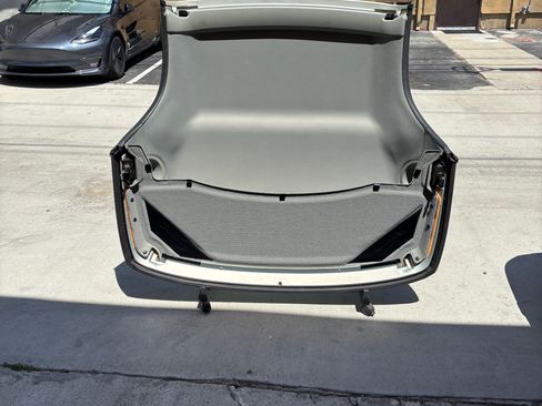 Used 2005 Ford Thunderbird 50th Anniversary RWD image 28