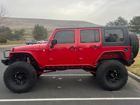 Used 2008 Jeep Wrangler Unlimited Rubicon w/ PWR Convenience Group image 5