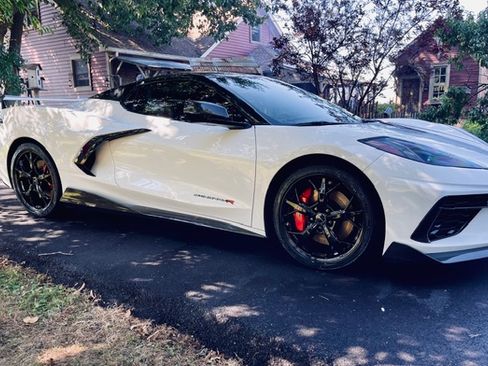 Used 2022 Chevrolet Corvette Stingray Premium Conv w/ Z51 Performance Package image 11