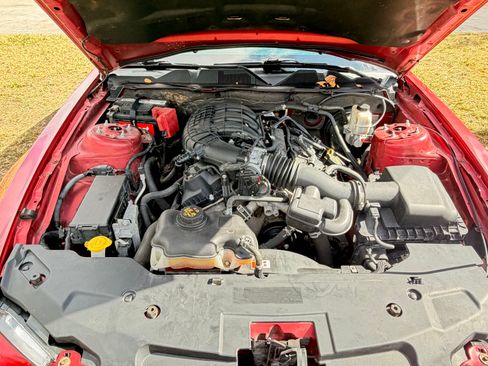 Used 2011 Ford Mustang Premium w/ 202A Rapid Spec Order Code image 16