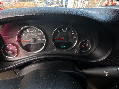 Used 2011 Jeep Wrangler Sport image 14