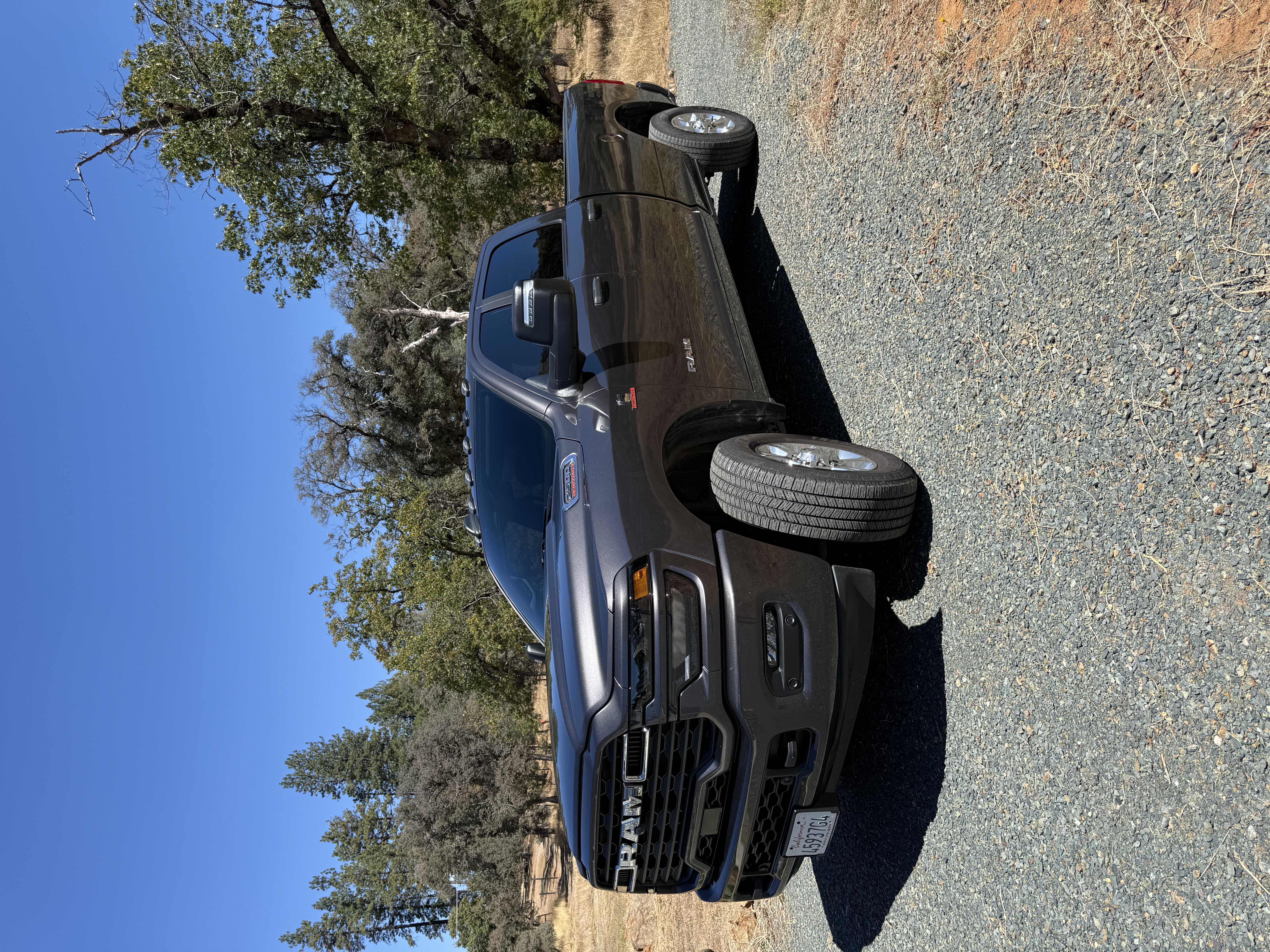 Used 2025 RAM 2500 Big Horn AWD/4WD image 2