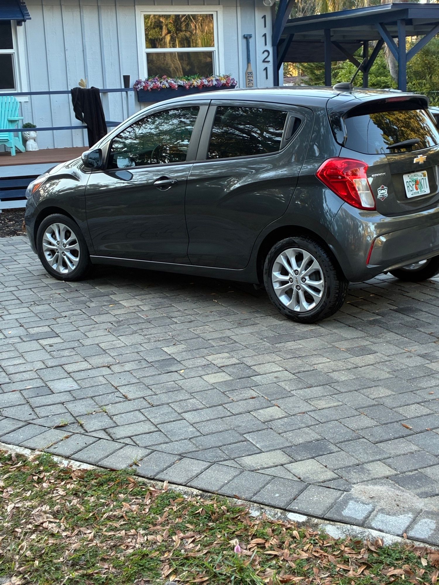 Used 2021 Chevrolet Spark LT FWD image 5