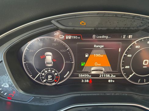 Used 2020 Audi Q5 e Premium Plus w/ Premium Plus Package image 12