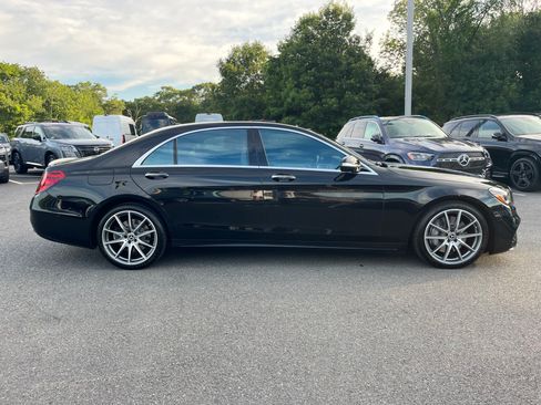 Used 2020 Mercedes-Benz S 560 4MATIC Sedan image 29
