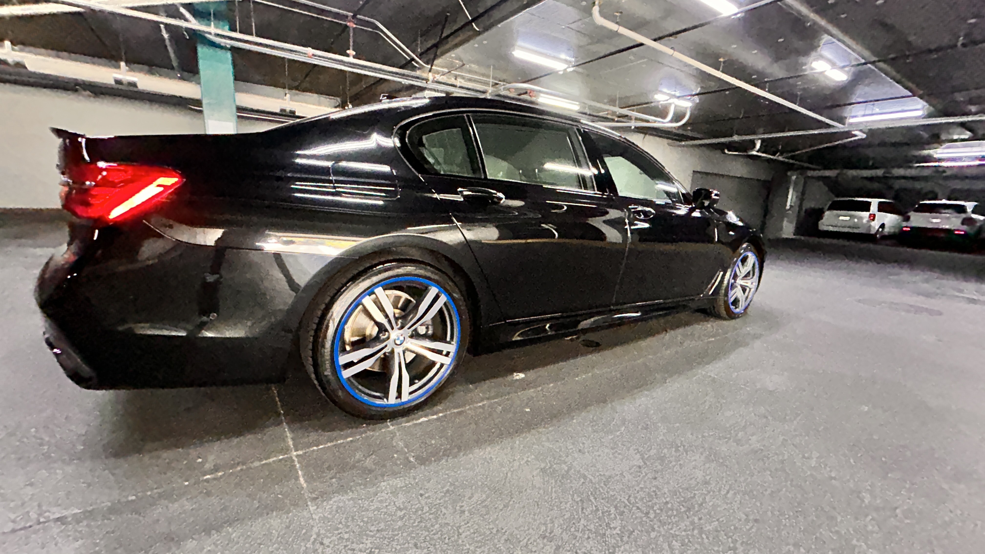 Used 2016 BMW 740i RWD image 6