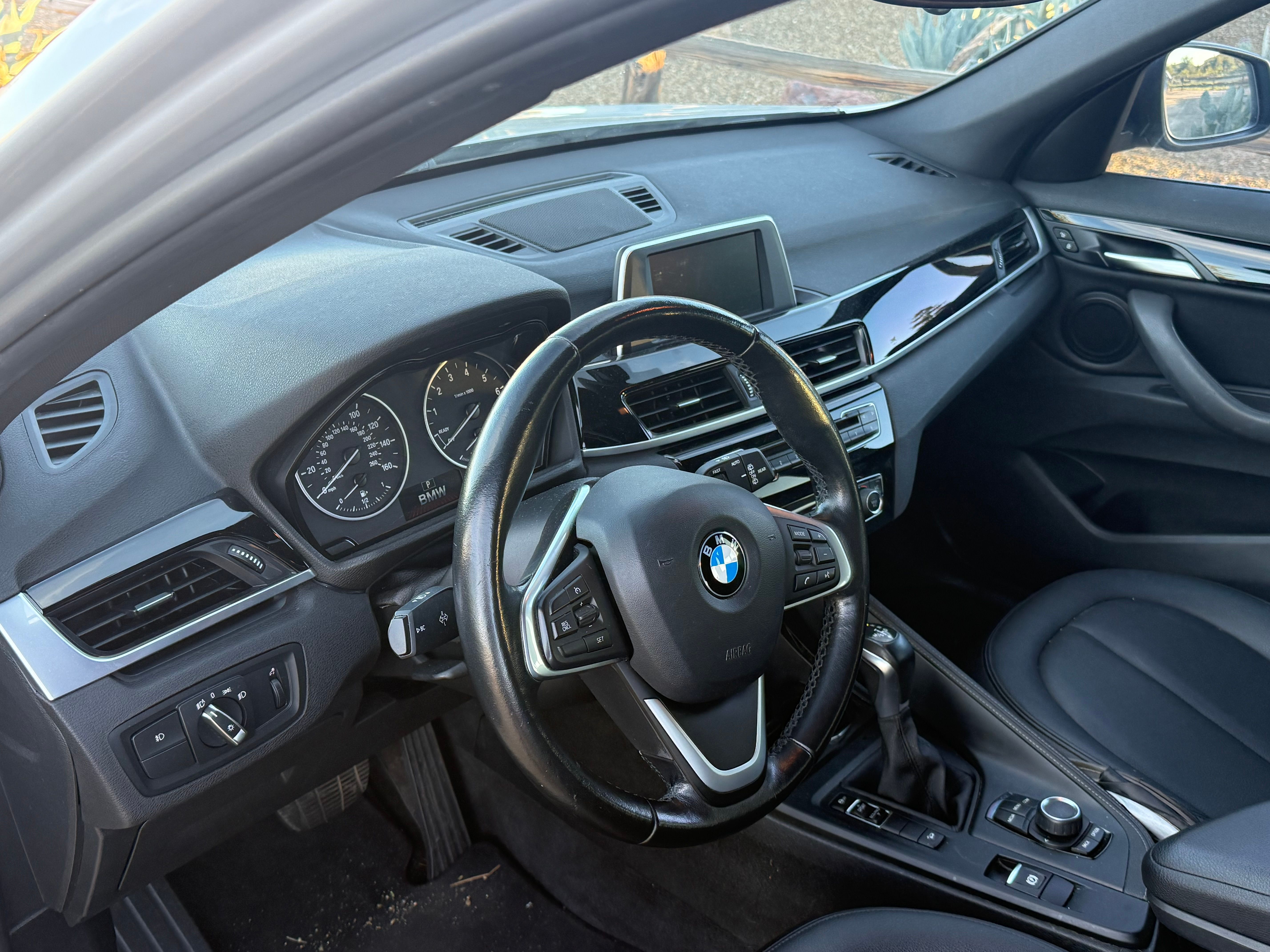 Used 2018 BMW X1 xDrive28i AWD/4WD image 5