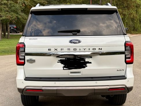 Used 2023 Ford Expedition Max King Ranch RWD image 5