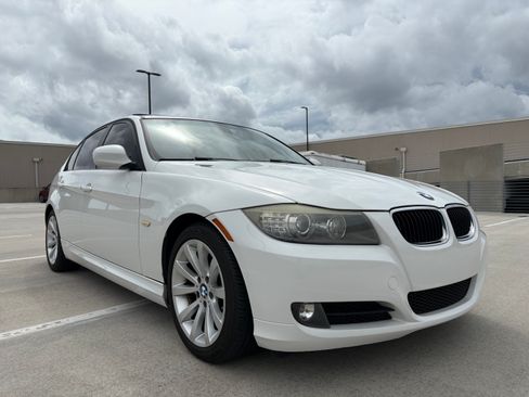 Used 2011 BMW 328i 328i Sedan 4D image 1