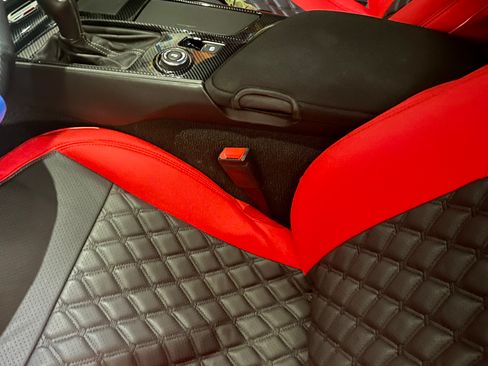 Used 2019 Chevrolet Corvette Grand Sport image 11