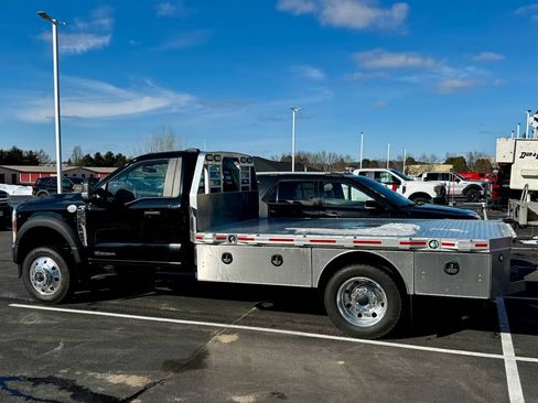 Used 2024 Ford F450 XL image 1