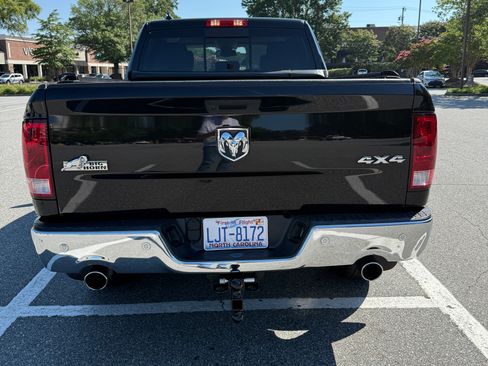 Used 2019 RAM 1500 Big Horn image 9