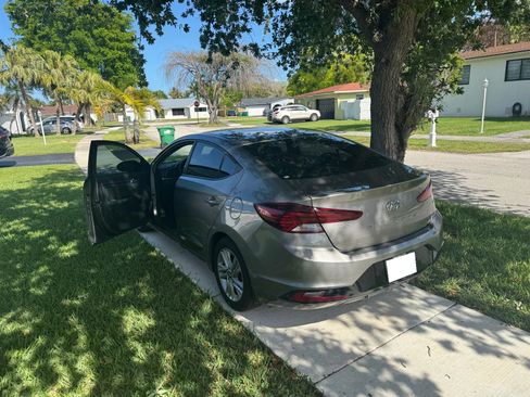Used 2020 Hyundai Elantra Value Edition w/ Cargo Package (C1) image 15