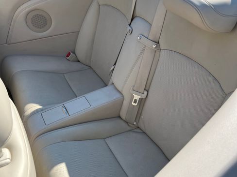 Used 2010 Lexus IS 350C image 19